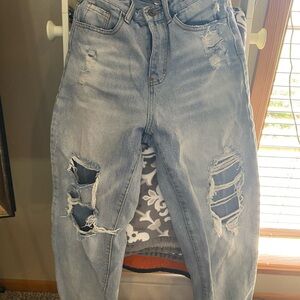 Skinny fries high rise mom jeans